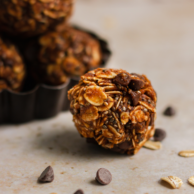 Low FODMAP Chocolate Whiskey Balls - FODMAP Everyday